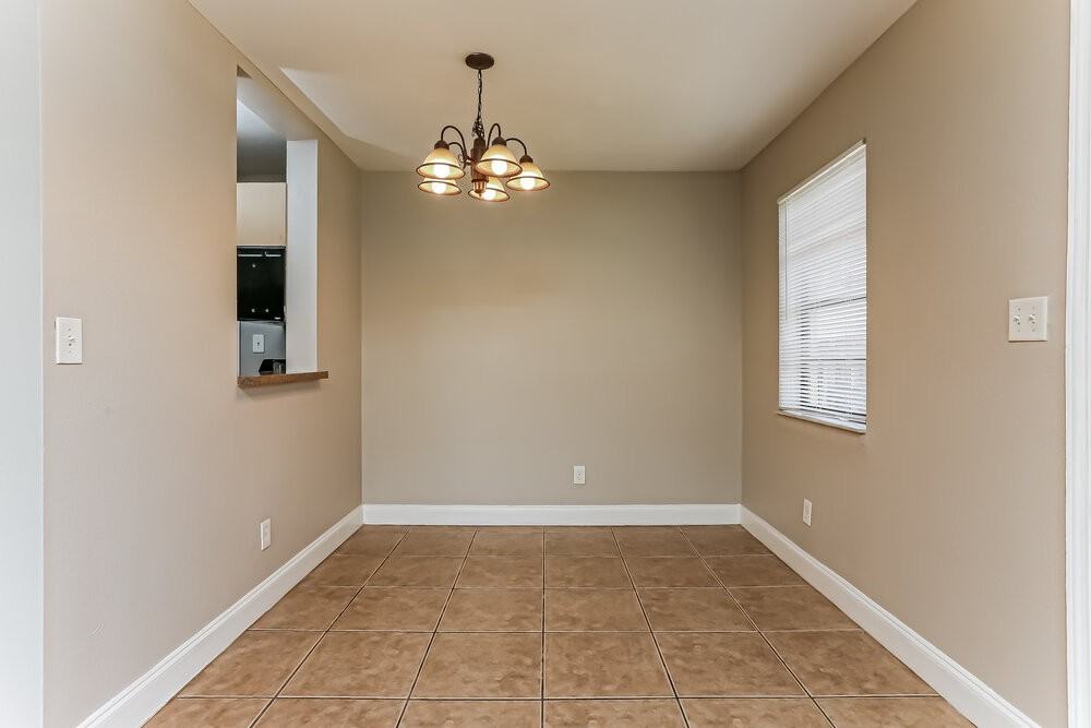 1270 Nw 29th Ter - Photo 6 of 16