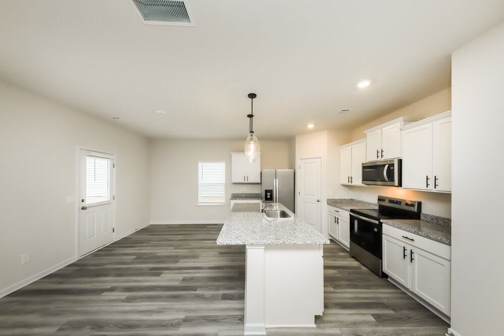 473 Prescott Way - Photo 7 of 17