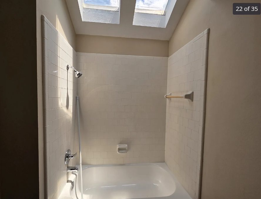 8530 Lake Crystal Drive - Photo 6 of 28