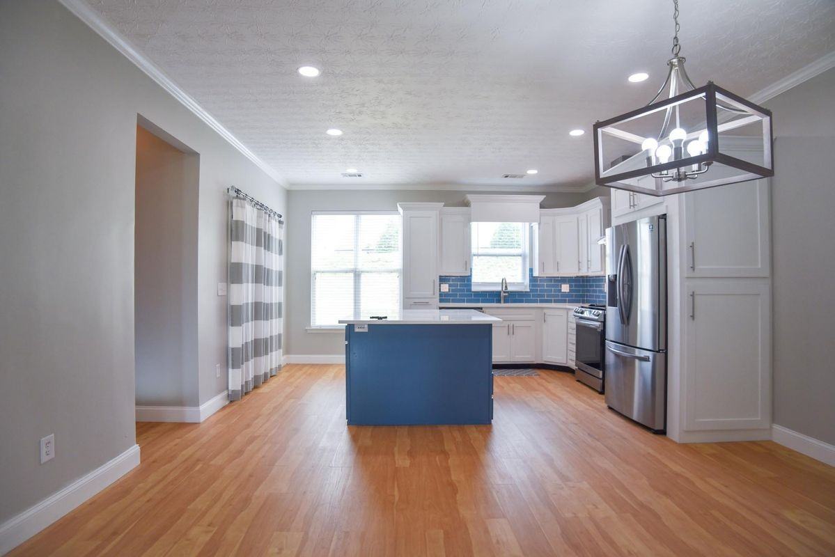 Splashwater Drive - Photo 4 of 35