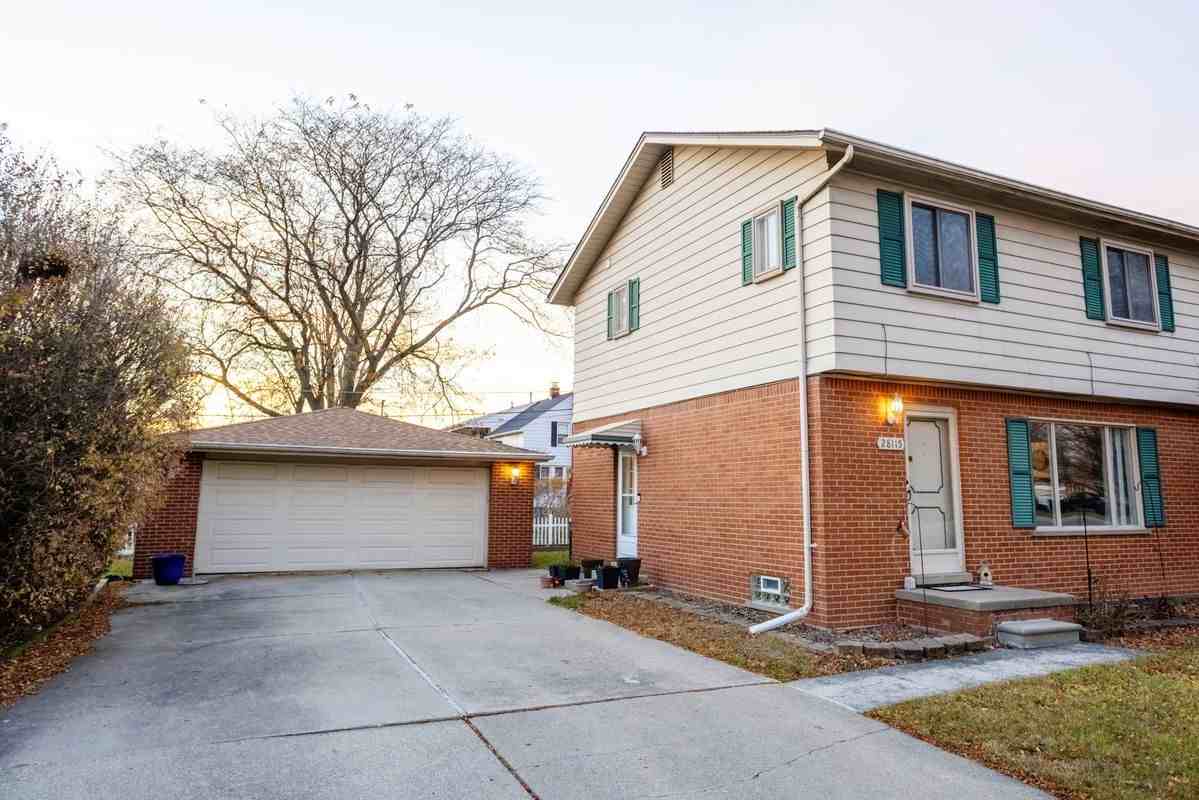 28115 Little Mack Avenue - Photo 2 of 16