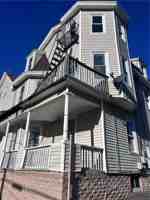 featured image of 111 Burnett Street ##3