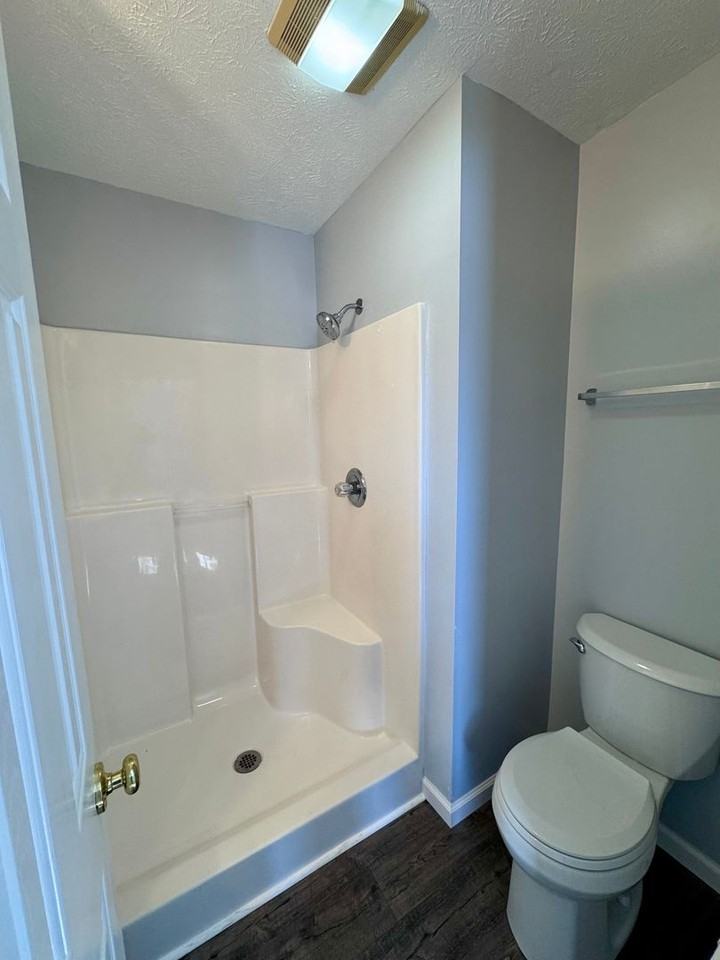 317 Emerson Lane - Photo 4 of 16