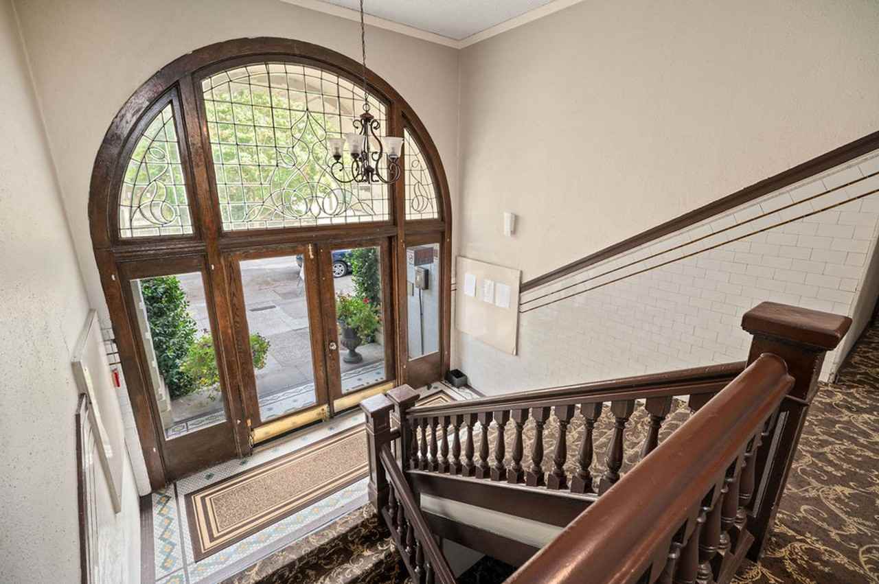 Rialto Court Apartments | MOVE - Photo 3 of 26