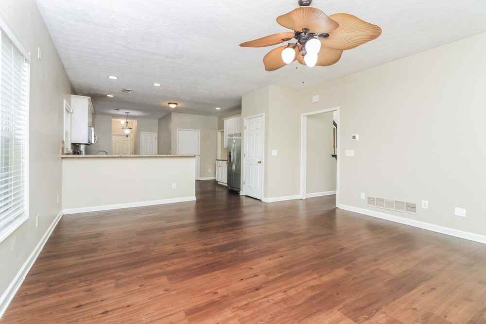 1879 Clay Dr Sw - Photo 7 of 17