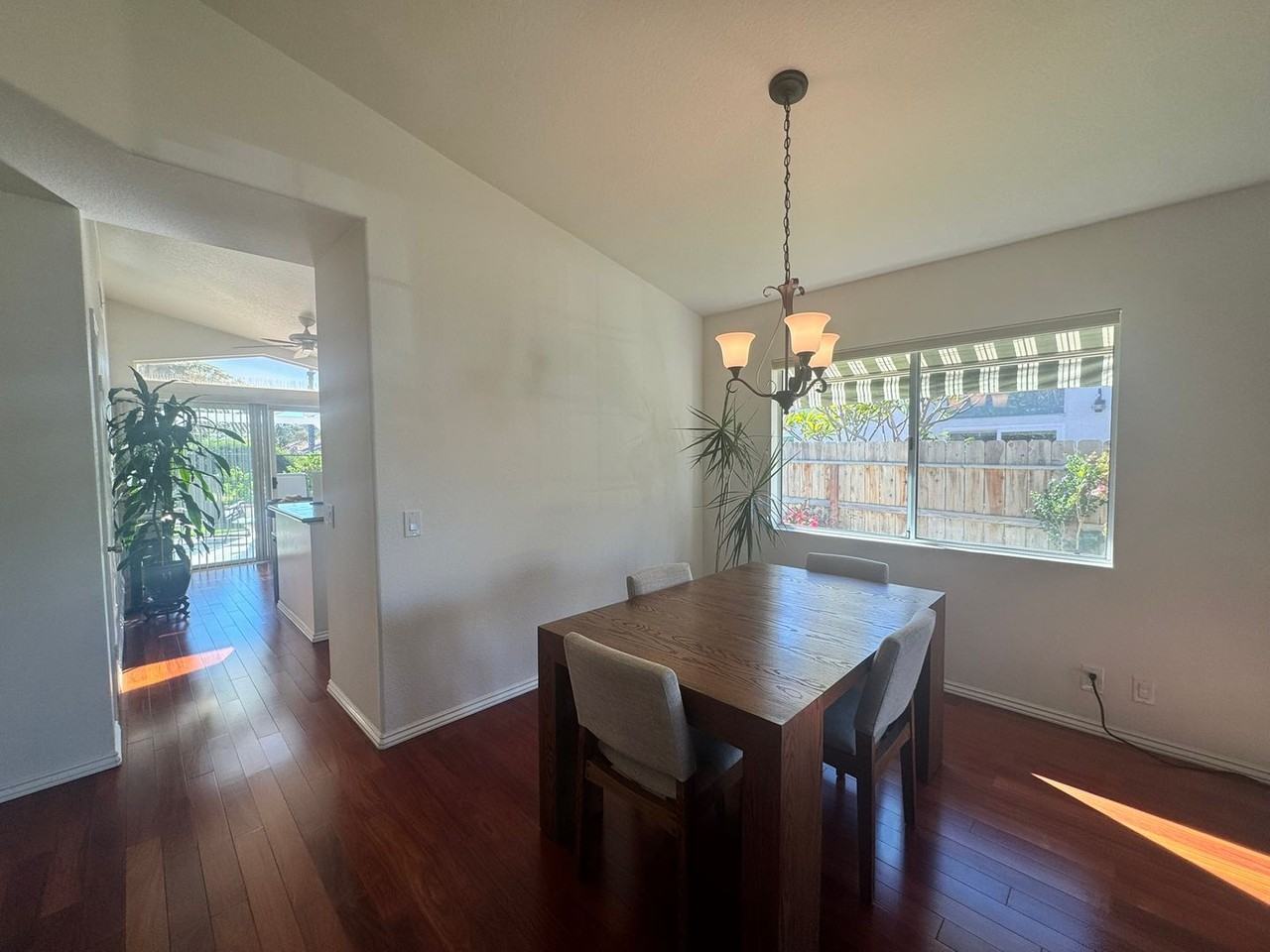 3743 Via Del Rancho - Photo 5 of 34