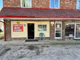 933 Roosevelt Blvd - Photo 1 of 1