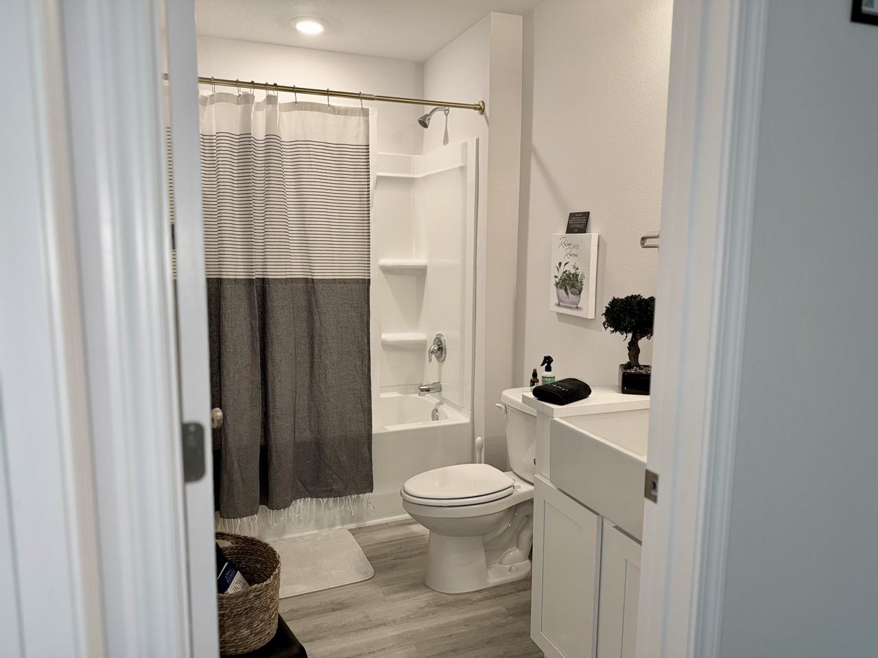 4979 Shurer Ln - Photo 6 of 21