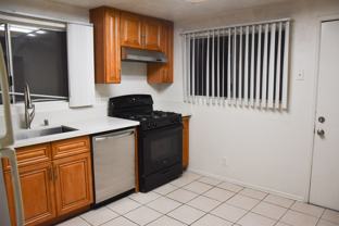 Cypress (125-127) South - Photo 1 of 1