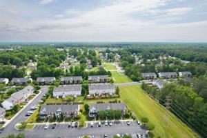 featured image of 907 Dominion Townes Court