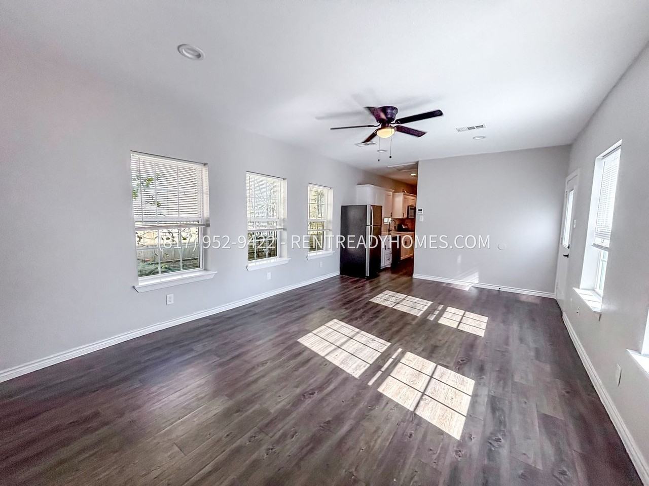 2112 North Calhoun Street - Photo 4 of 13