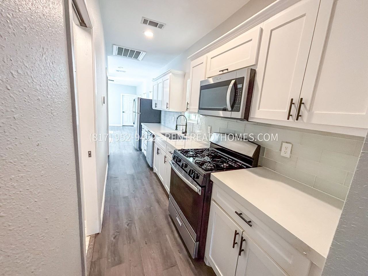 2112 North Calhoun Street - Photo 6 of 13