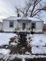 featured image of 1633 Kelly Drive