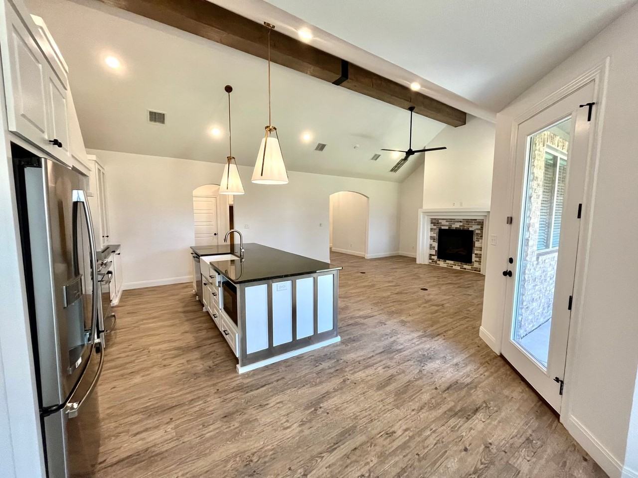 5603 117th St - Photo 2 of 24