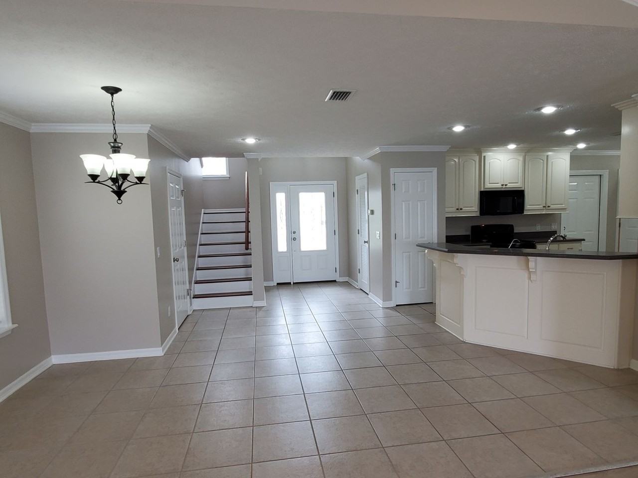 3416 Harrison Ave - Photo 6 of 31