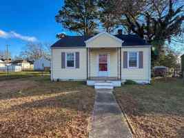 featured image of 305 Stonewall Avenue