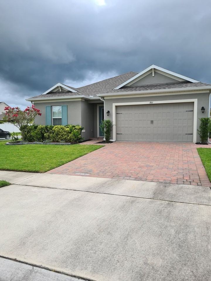 1801 Sunfish St - Photo 2 of 23