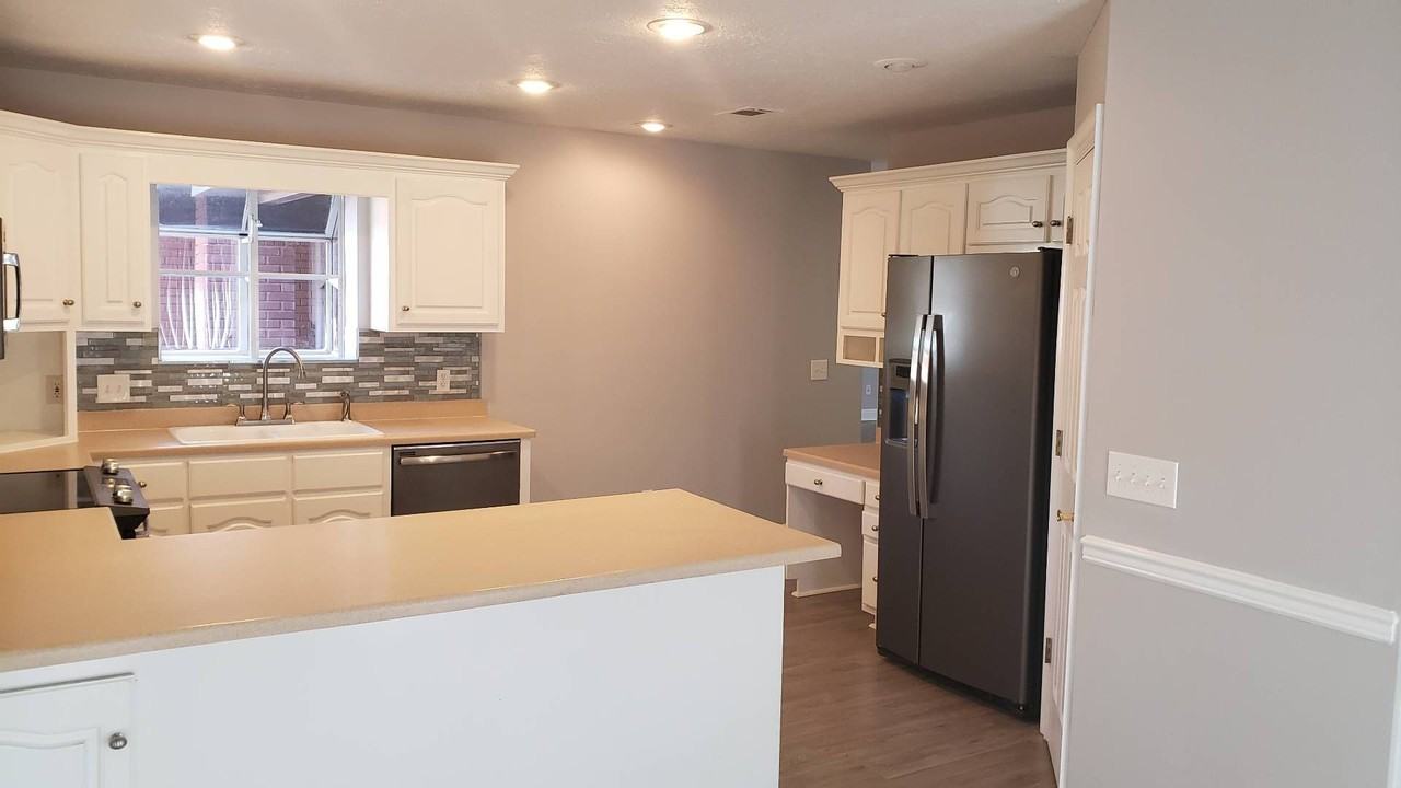 129 Harrison Place - Photo 2 of 22