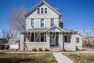 PACIFIC 3016 Pacific St - Photo 1 of 1