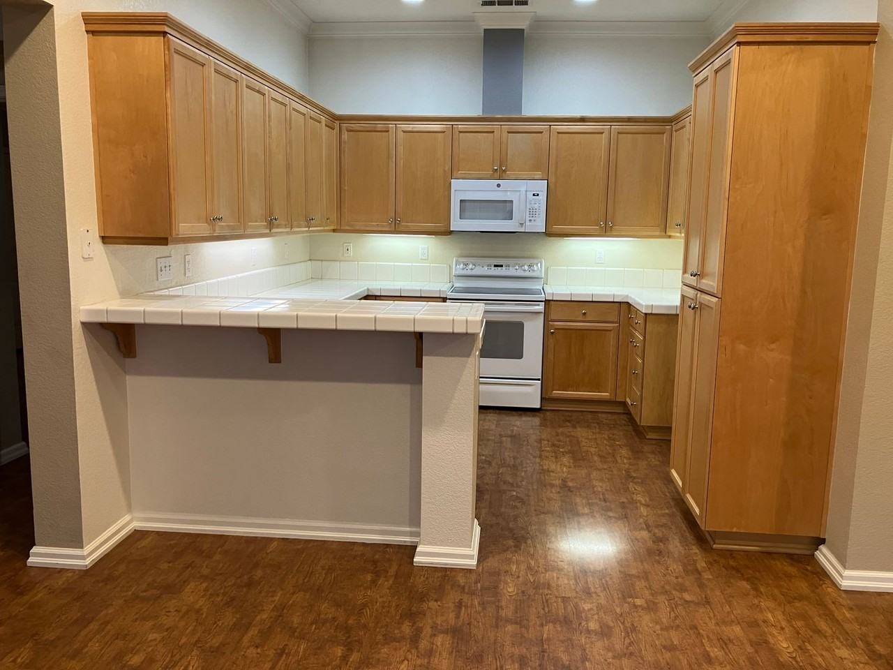 358 Sunshine Way - Photo 5 of 18