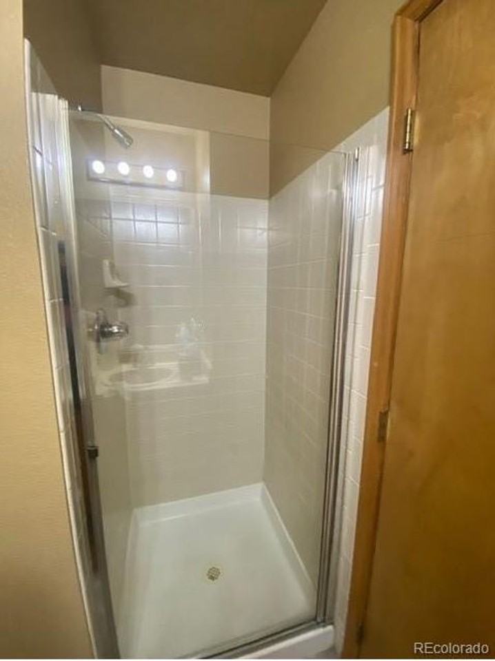 4601 Hotspur Drive - Photo 4 of 10