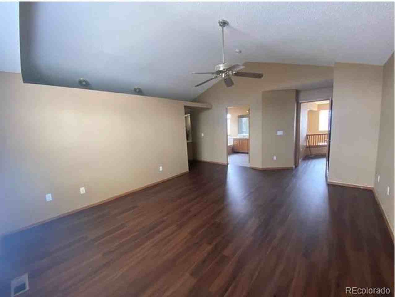 4601 Hotspur Drive - Photo 5 of 10