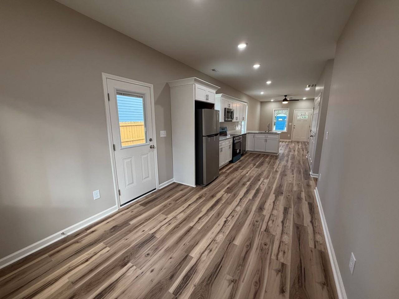 1116 Bridge Street - Photo 6 of 19