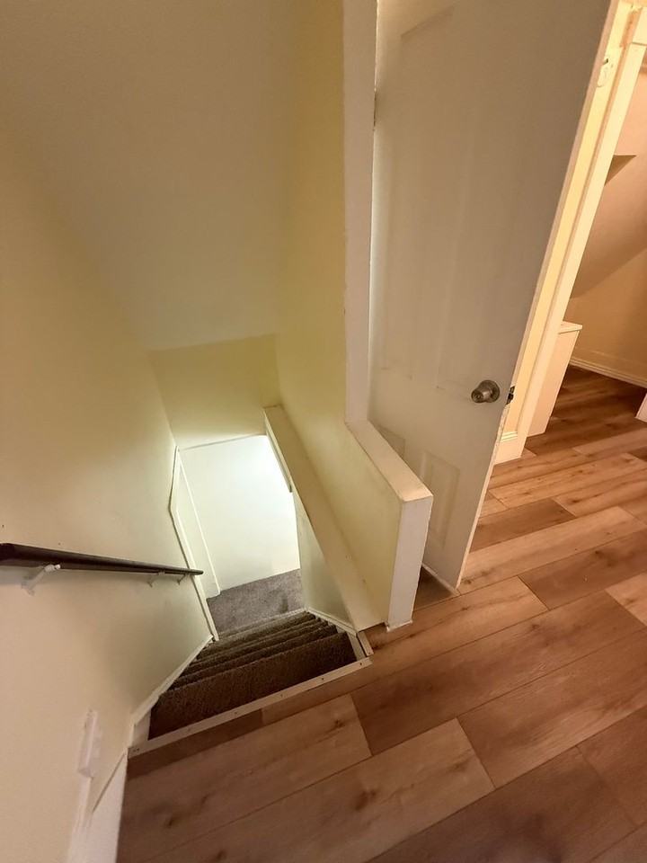 *Friendly Road, LLC 3404 - Photo 6 of 50