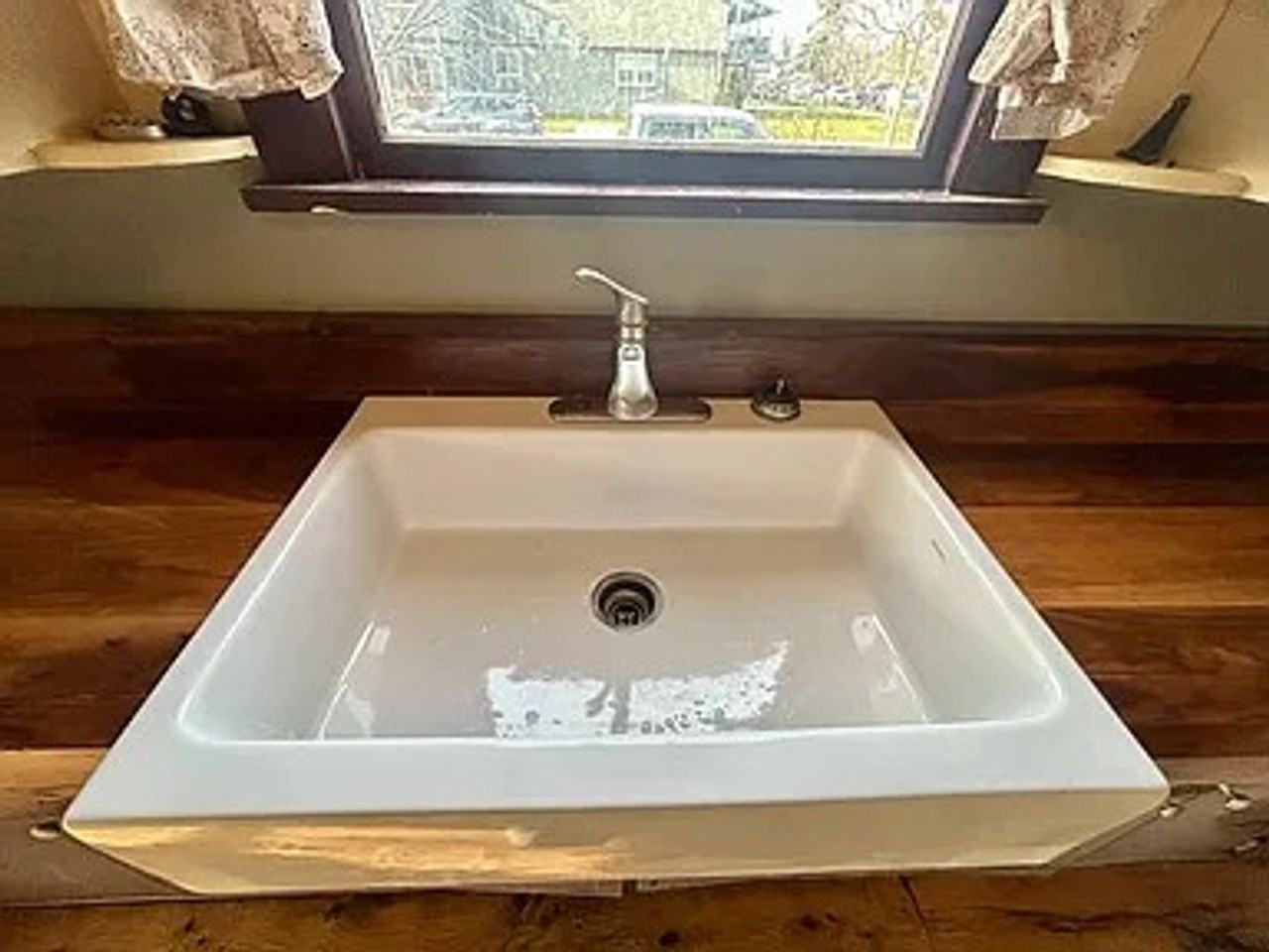 1955 South 4th Street West - Photo 2 of 6