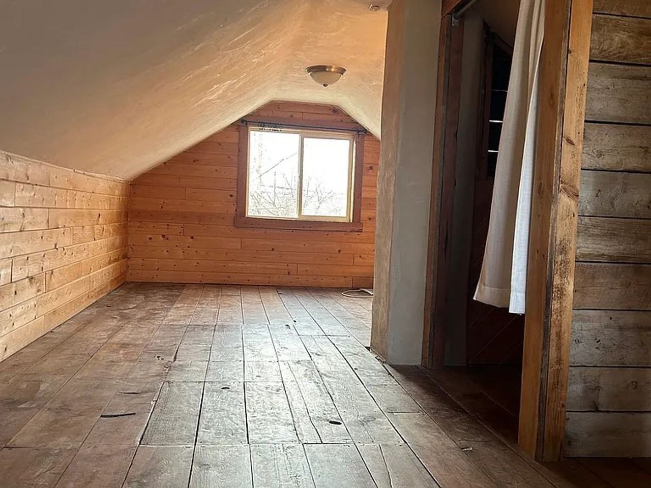 1955 South 4th Street West - Photo 6 of 6