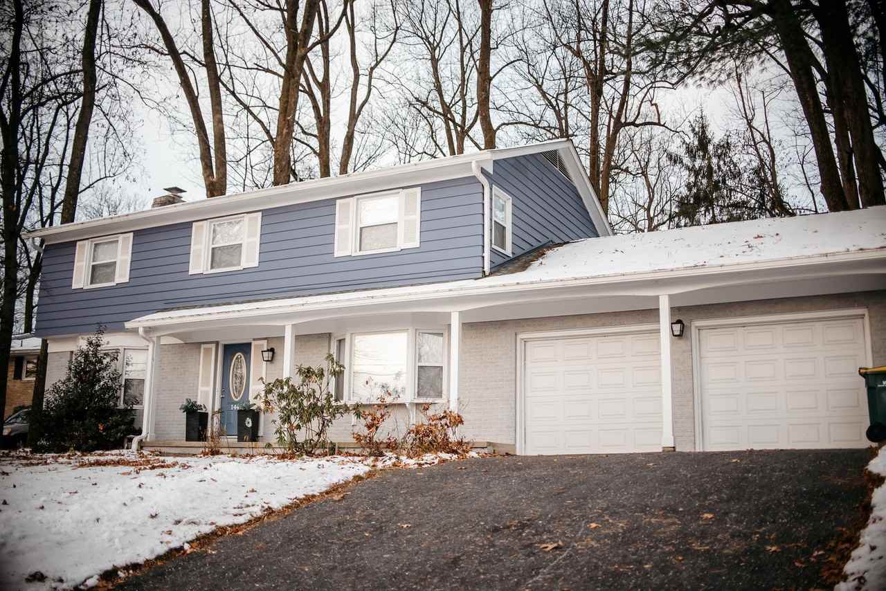 1449 Jill Dr - Photo 2 of 50