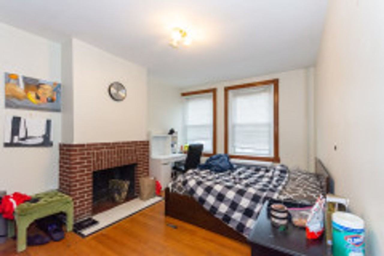 31 Gibbs St - Photo 3 of 6