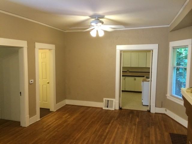 5619 16th Avenue Northeast - Photo 6 of 21