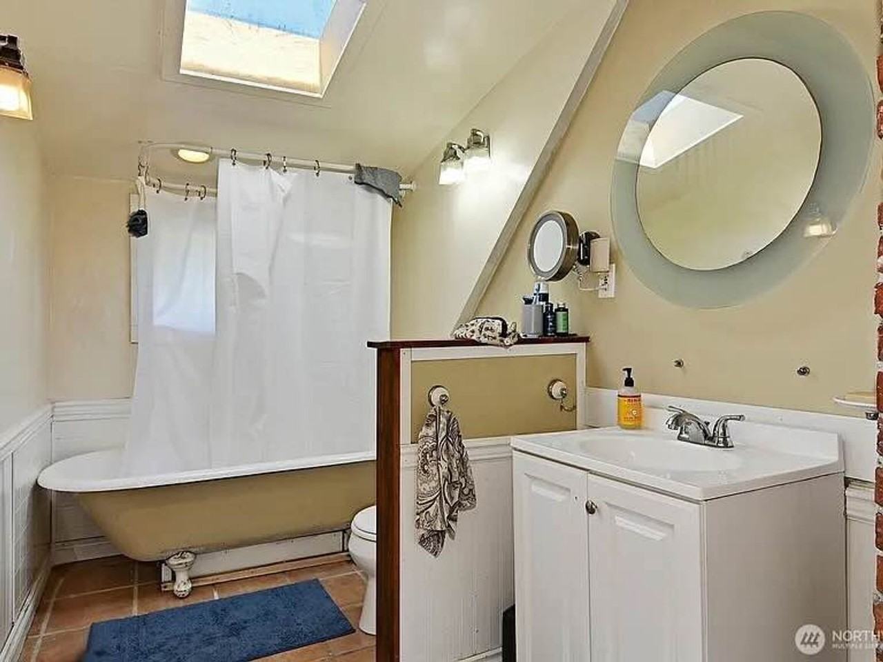 5619 16th Avenue Northeast - Photo 7 of 21