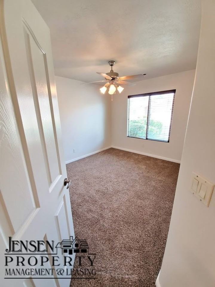 1630 East 2450 South #244 - Photo 4 of 25