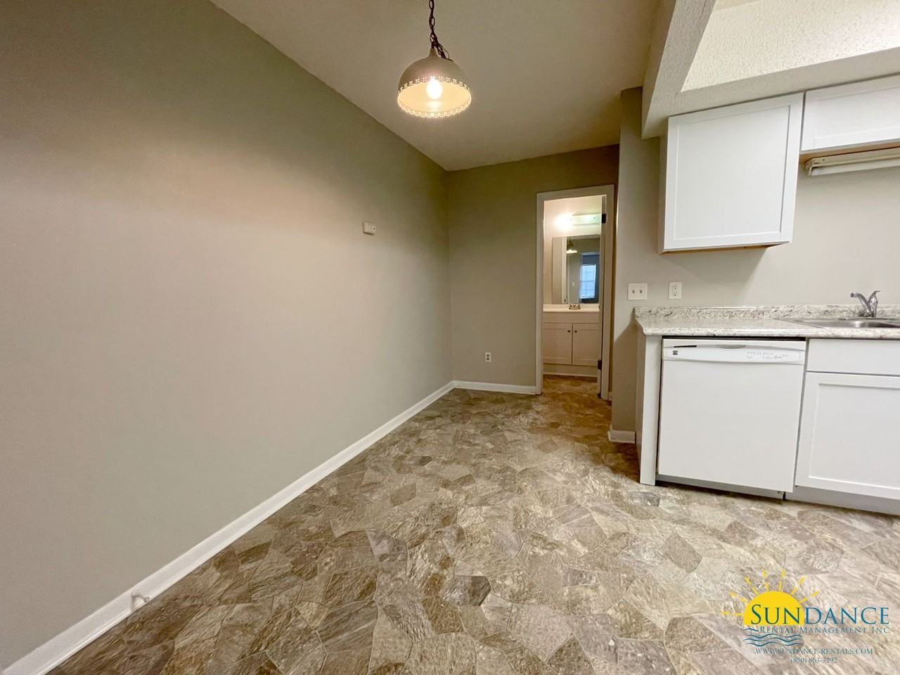 400 Rhonda Kay Ct - Photo 5 of 8