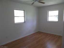 featured image of 10 Willow Street