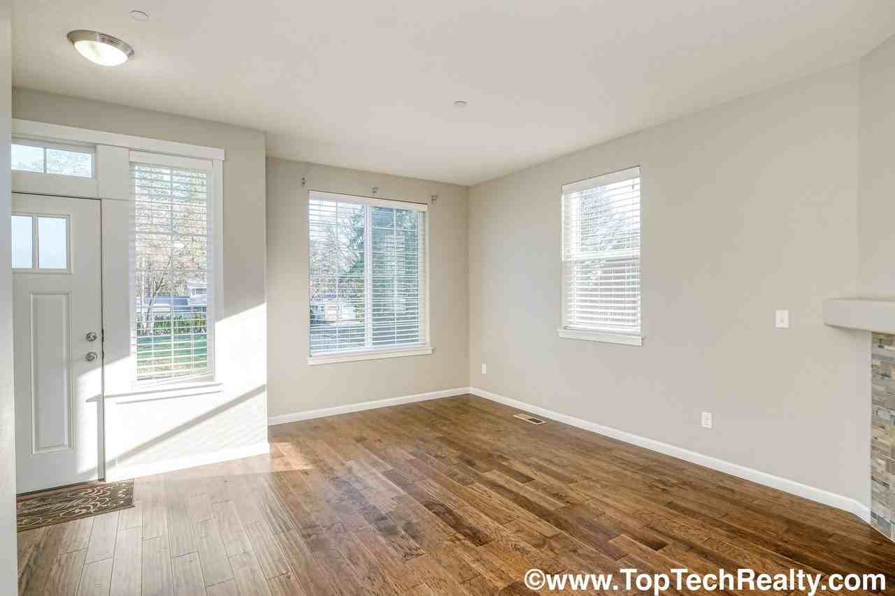 18264 Sw Annamae Ln - Photo 3 of 23