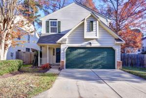 featured image of 811 Greystone Trace