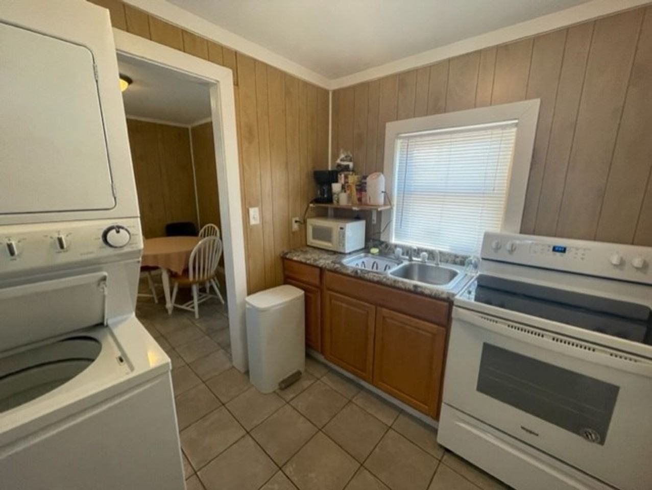 706 Erie Street - Photo 2 of 17