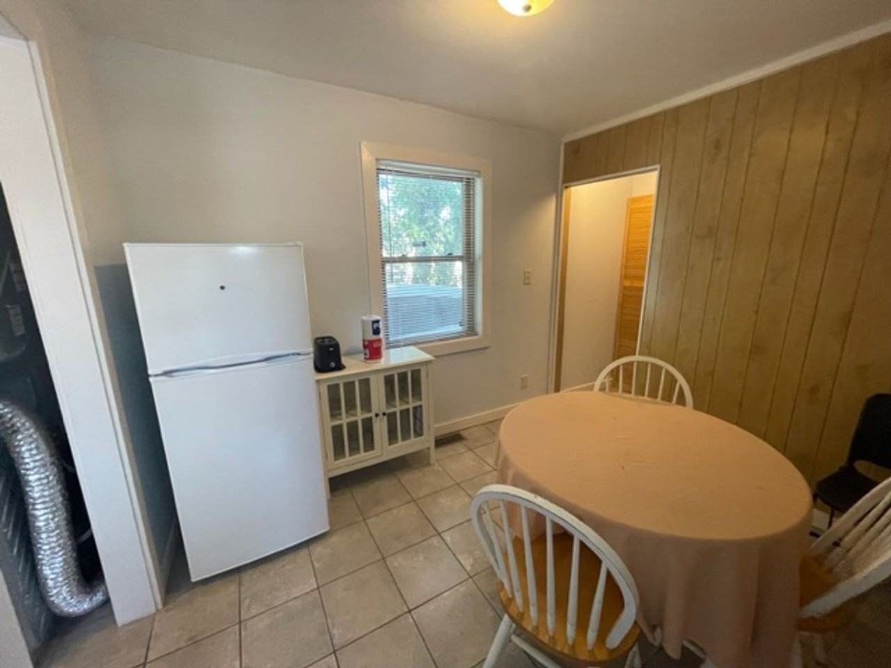 706 Erie St - Photo 7 of 16