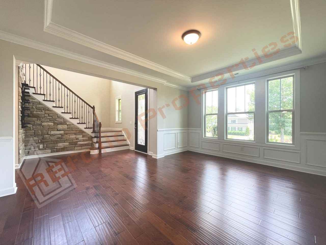 1001 Covered Bridge Trl - Photo 5 of 49