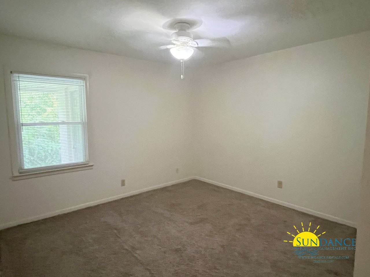 3751 East Olive Road #8 - Photo 4 of 10