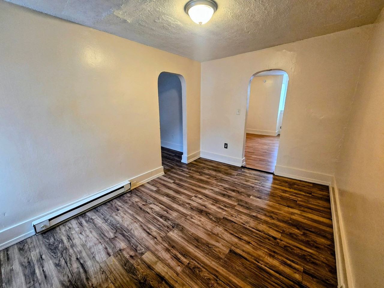 1114 W Linden St - Photo 7 of 10