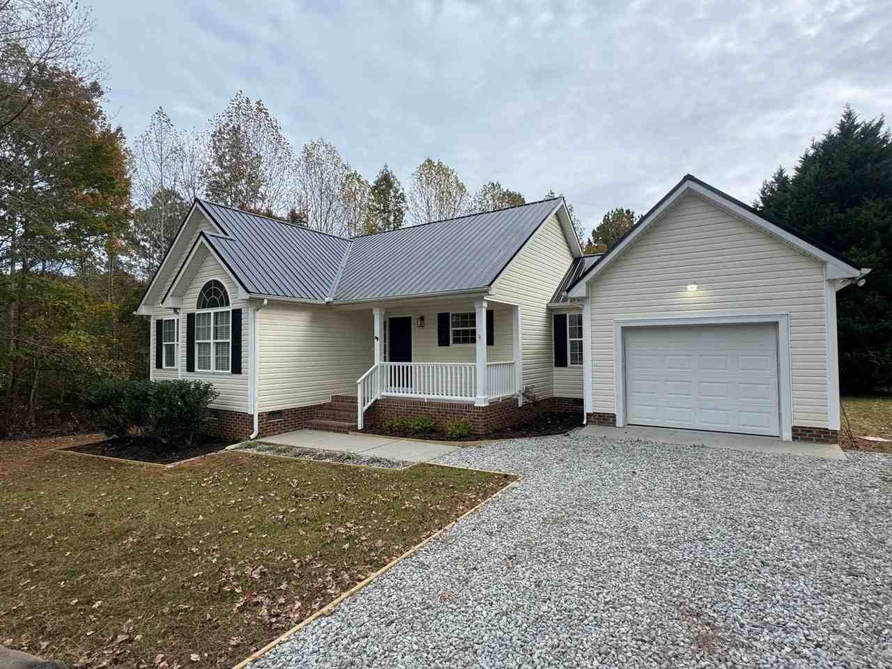 4308 Shadowmoss Court - Photo 3 of 34