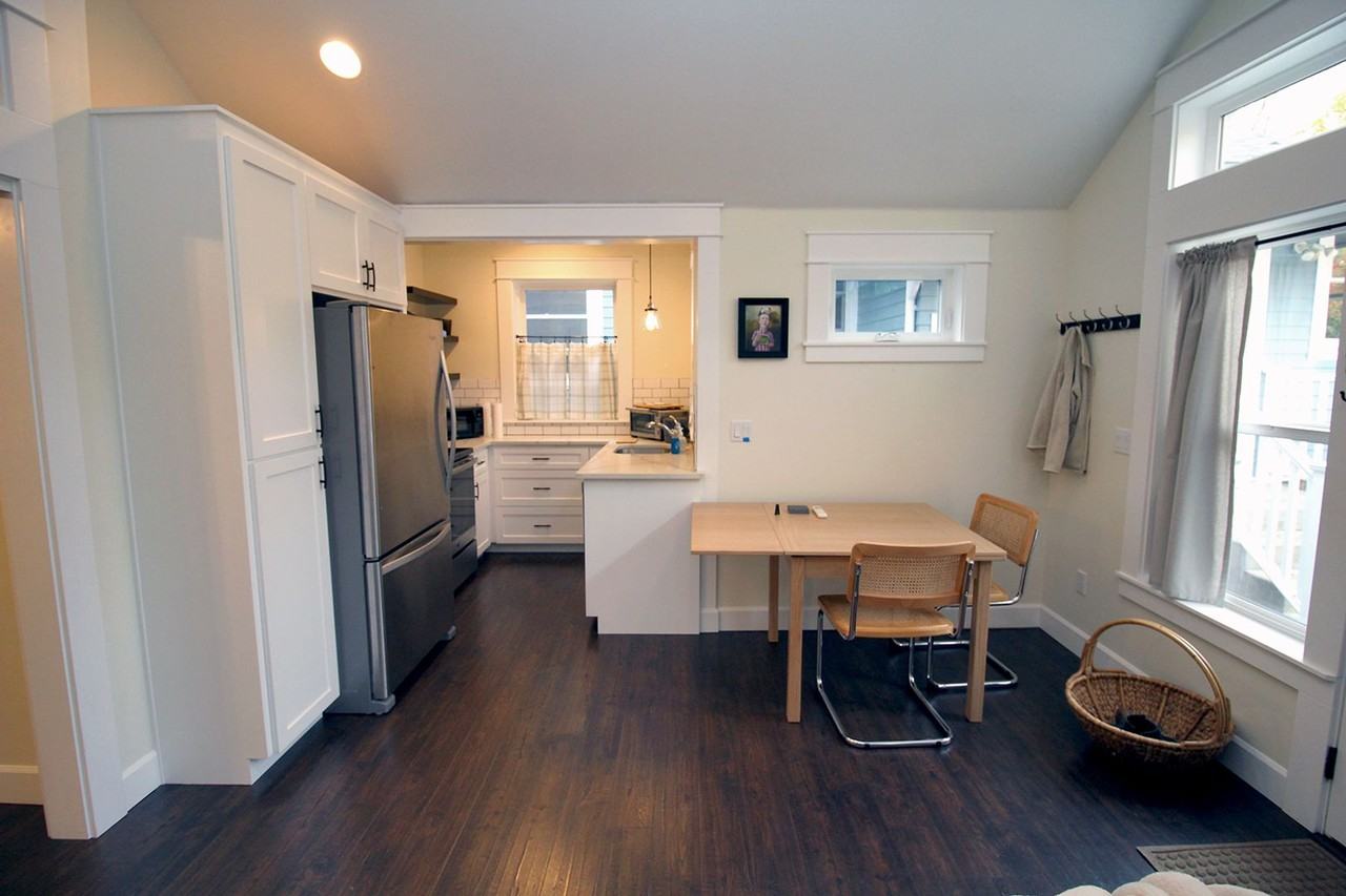 816 Ne Imperial Ave - Photo 7 of 17