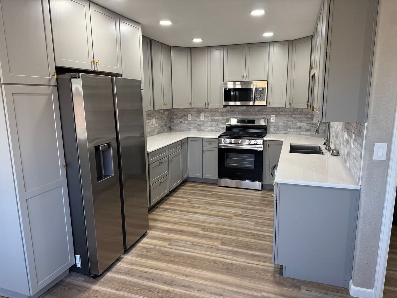 227 Crestone Avenue - Photo 2 of 3