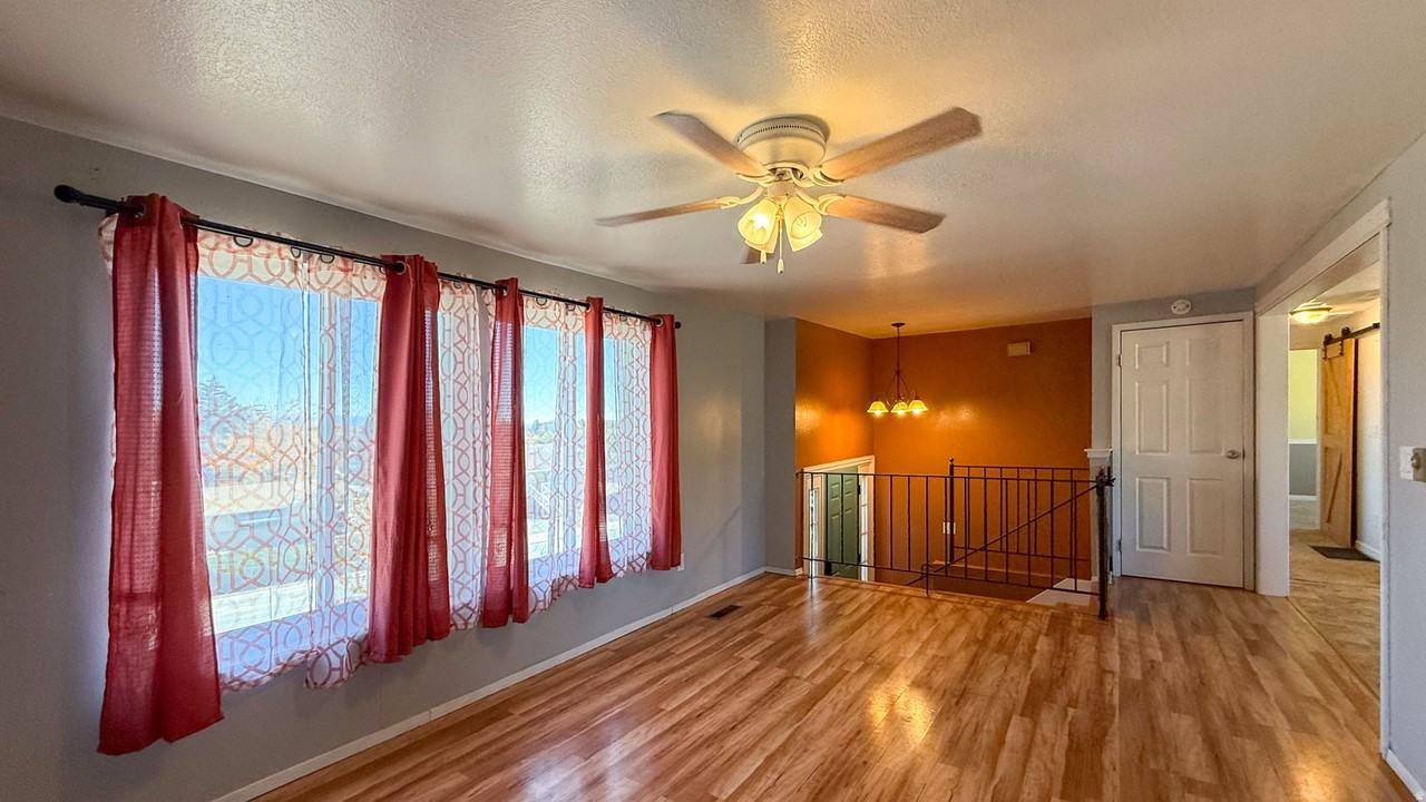 855 North 200 East - Photo 3 of 6