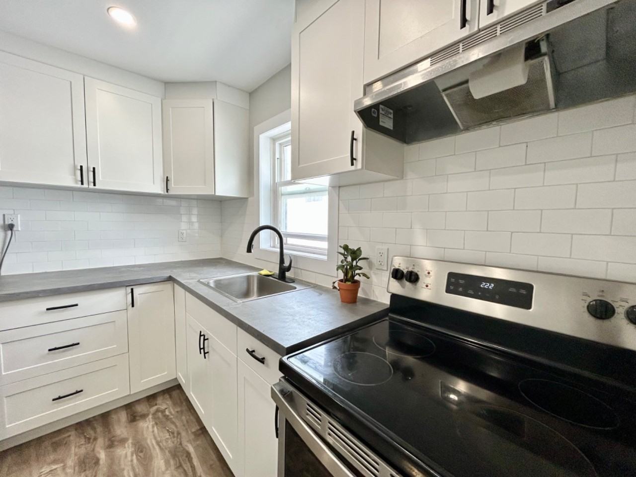 235 Hamilton Road - Photo 2 of 19