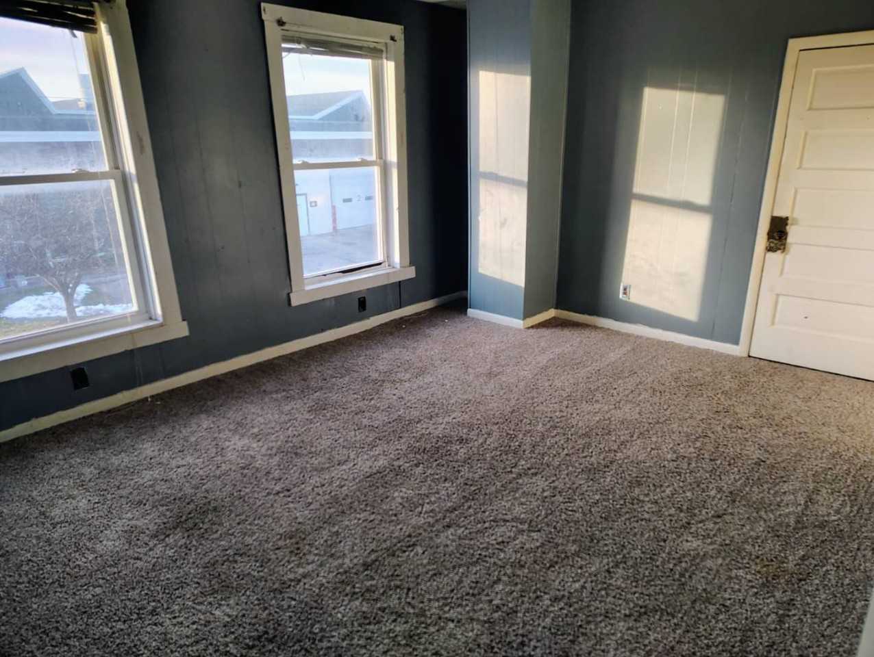 634 Richmond Avenue - Photo 2 of 8